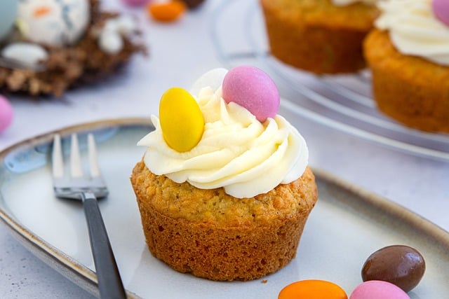 松饼, 蛋, 蛋糕, 糕点, 复活节, 纸杯蛋糕, 粉色的, 黄色, 烤, 烘烤