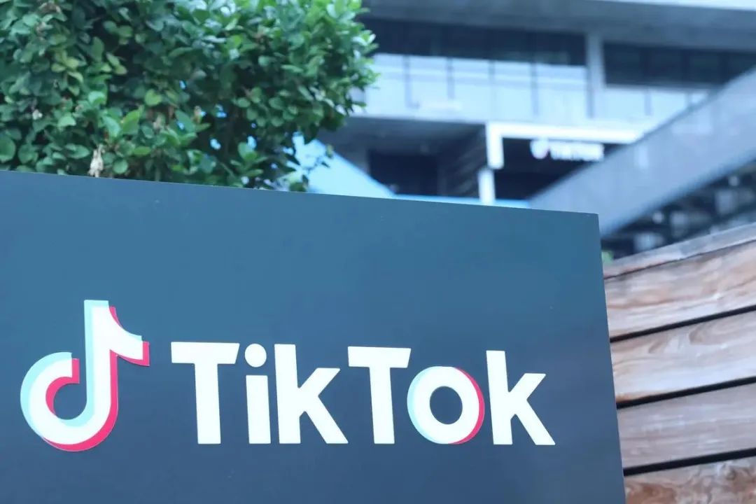 TikTok Shop封禁账号？Temu意大利进入top10下，Shein加速平台模式...