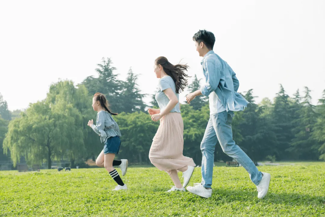 TikTok Shop美区全托管年中促备战指南发布：玩法全面升级、爆品更爆
