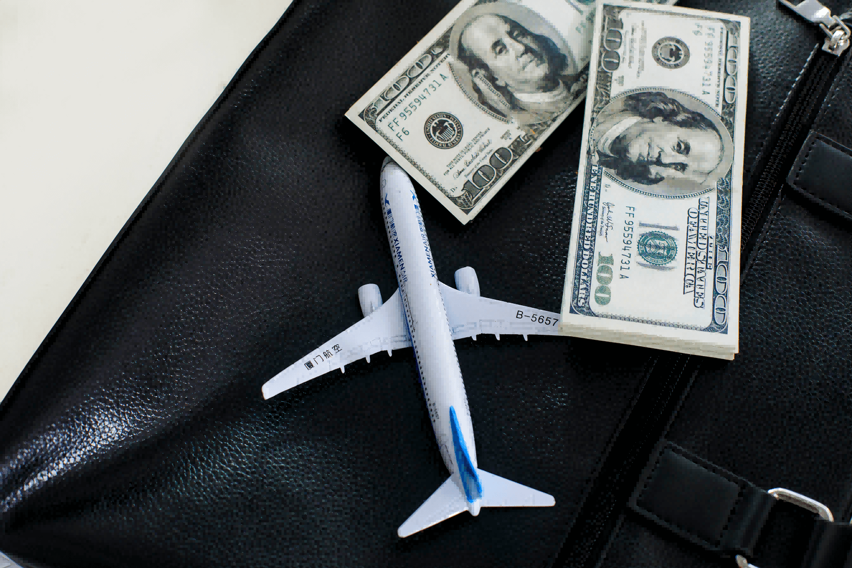 重磅！中巴互免签证正式落地！