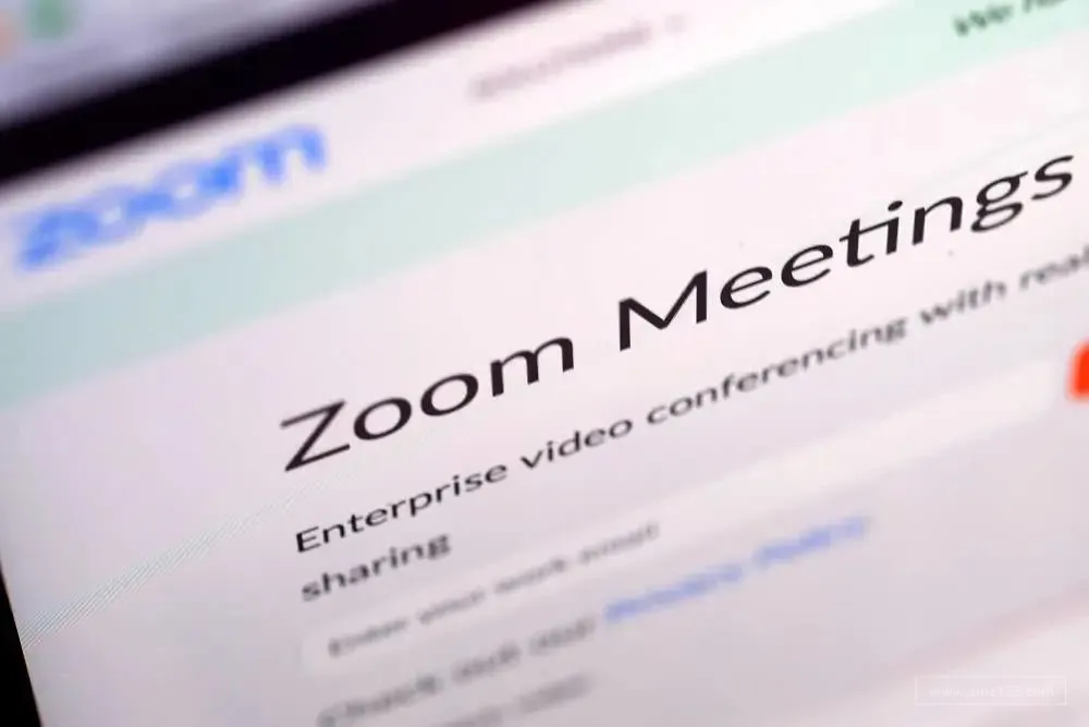 FM.SocialBook|| 特斯拉回应全员降薪、Twitter创始人捐10亿美元抗击新冠病毒、Zoom遭遇股东集体诉讼...