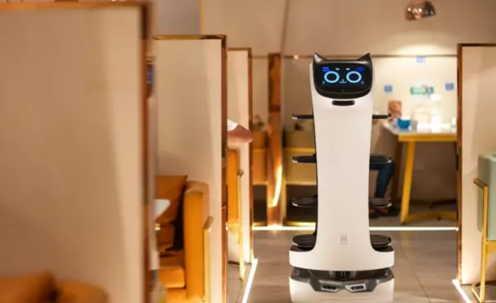 出海机器人品牌「普渡科技」完成超亿元C3轮融资