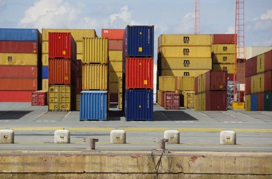 公共海外仓具有哪些特点和优势？