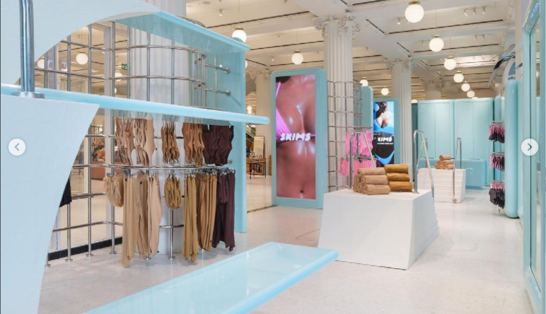 卡戴珊塑身衣品牌Skims开设首家欧洲快闪店