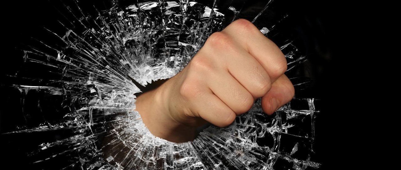 超5000家店铺被冻结！流氓律所杀疯了，TRO应对看这里~