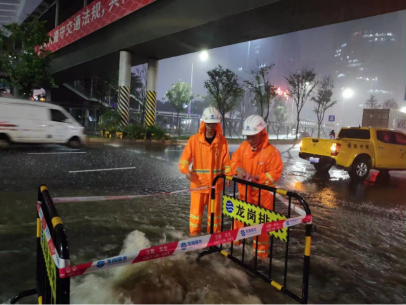 深圳极端特大暴雨，宝通达仓库从容应对保持高效运作！