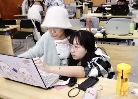 跨境电商投放人才培养计划圆满落幕,校企合作携手打造出海新势力