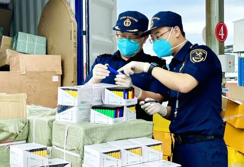 差点出大事 | 超百万只打火机瞒报出口！货主货代报关均获刑！