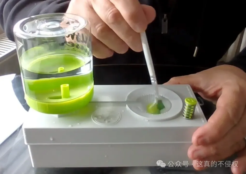 刷子冲洗器&储物架当时有多火,现在就有多痛┭﹏┮