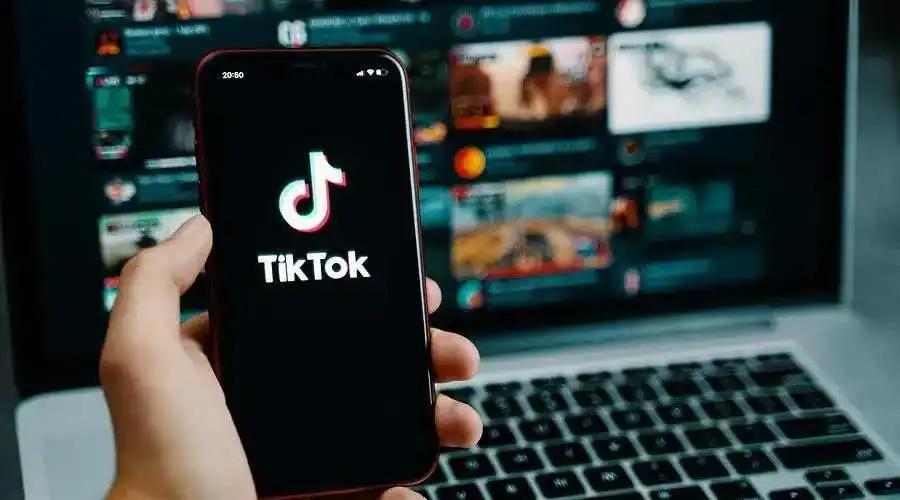 有卖家1周爆单超10万单?TikTok社媒和网红,正让跨境卖家销量暴增!