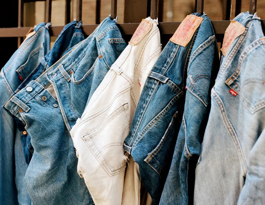 服装品牌Levi Strauss Q2净收入14亿美元，毛利率升至60.5%