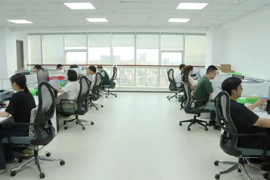 不起眼的商品竟如此热销!温州80后老板做亚马逊,单品月销6k+,跻身细分类目Top