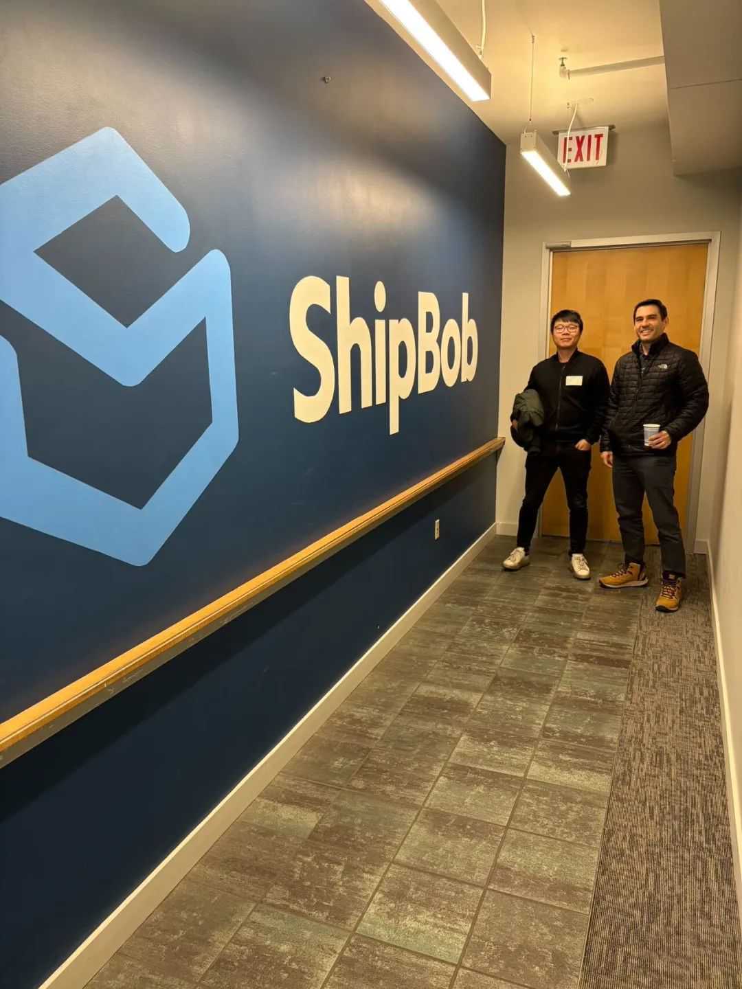 物流界的“超英联盟”：2025年Return Helper退易帮与Shipbob共筑时效巅峰，重塑服务新高度！