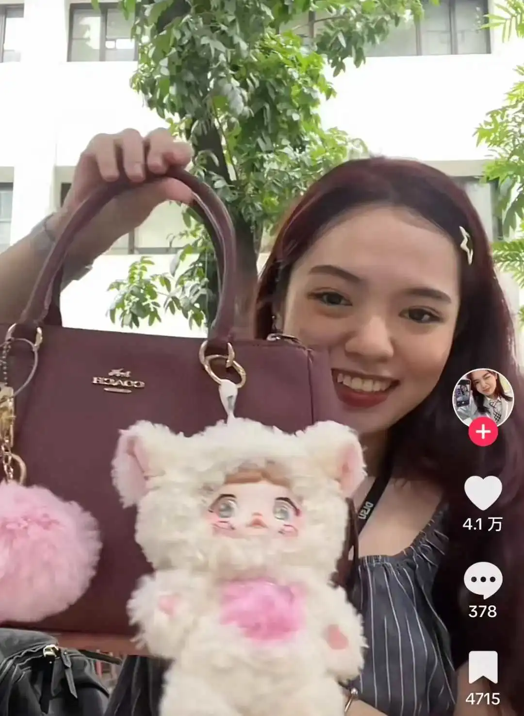 潮玩盲盒,再掀东南亚热潮!越南年轻人TikTok直播开盲盒,国产潮玩IP抢滩出海