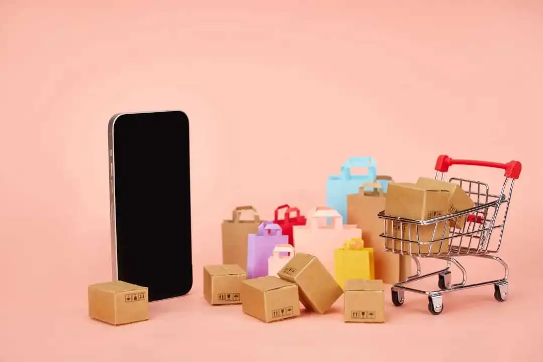 TikTok现状:一半海水,一半火焰
