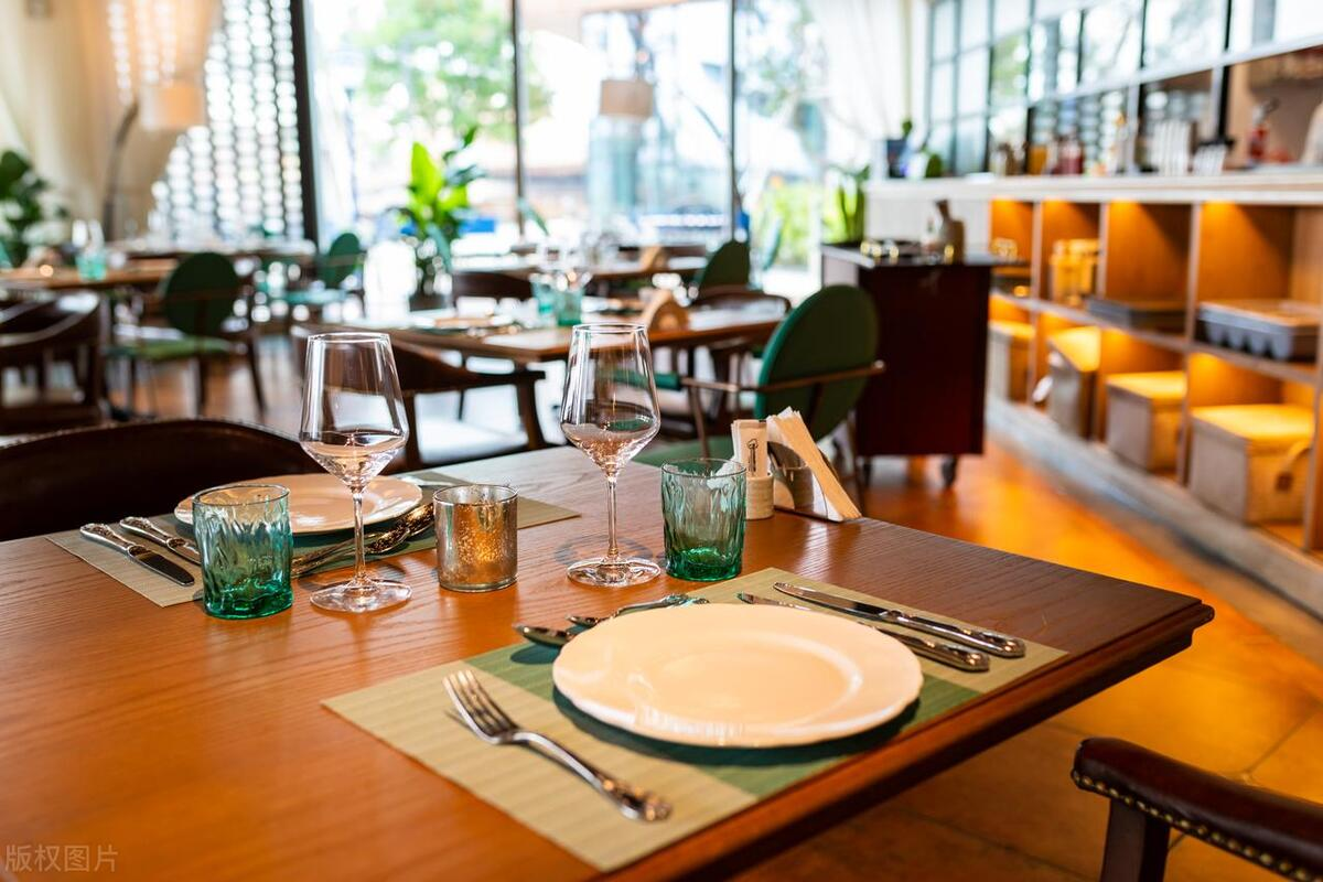 货代节日微信轰炸：情谊传递还是适得其反？