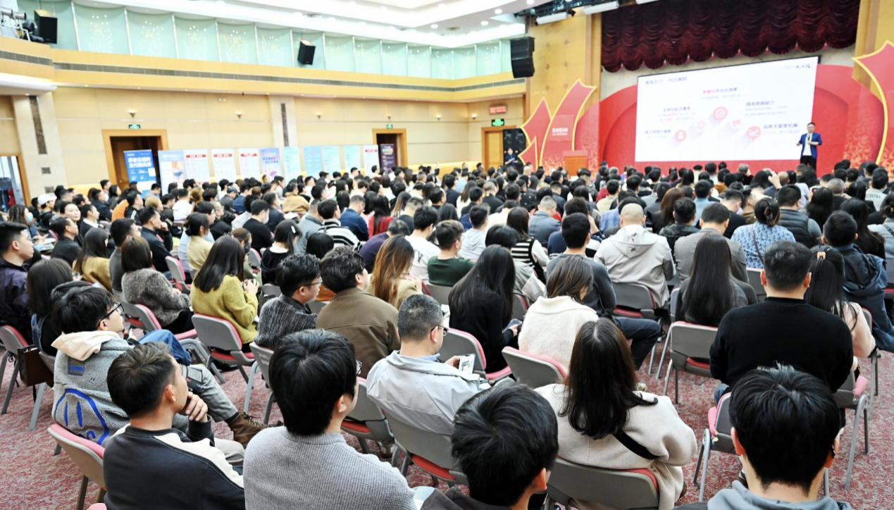 【跨境新闻】服饰老厂靠“怀旧风”走红，入驻SHEIN仅3个月被年轻人买爆单