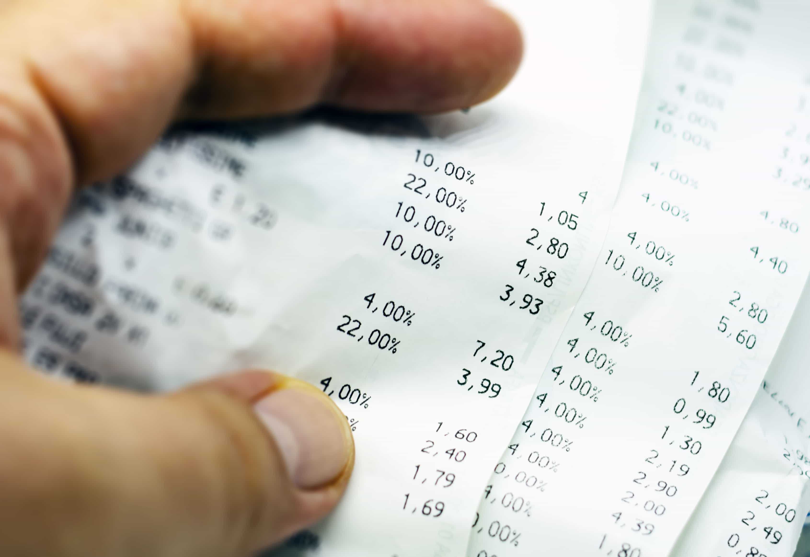 5月亚马逊美国站家居厨房产品定价分化，家具类显著下跌16.9%