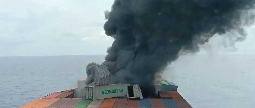 资讯 | 惊爆！印度海域货轮爆炸起火，航运安全值得重视！！！