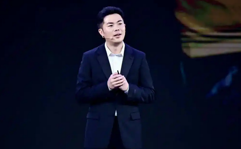 从“低学历”到千亿市值:张俊杰霸王茶姬、张红超蜜雪冰城、王宁泡泡玛特的成功启示