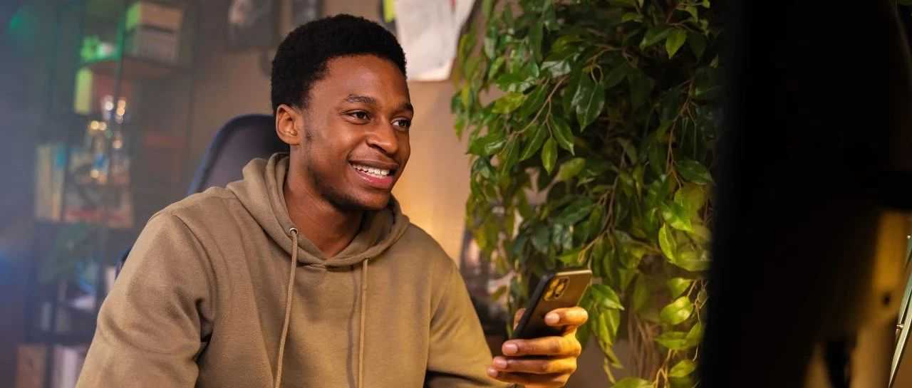 这个3C品牌，在类目Top1的位置上，“挺”了7年