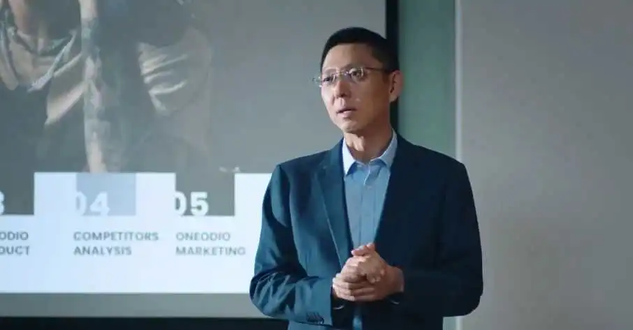 从4人团队做到年销破亿!这家耳机品牌如何在亚马逊一路逆袭销量翻10倍?