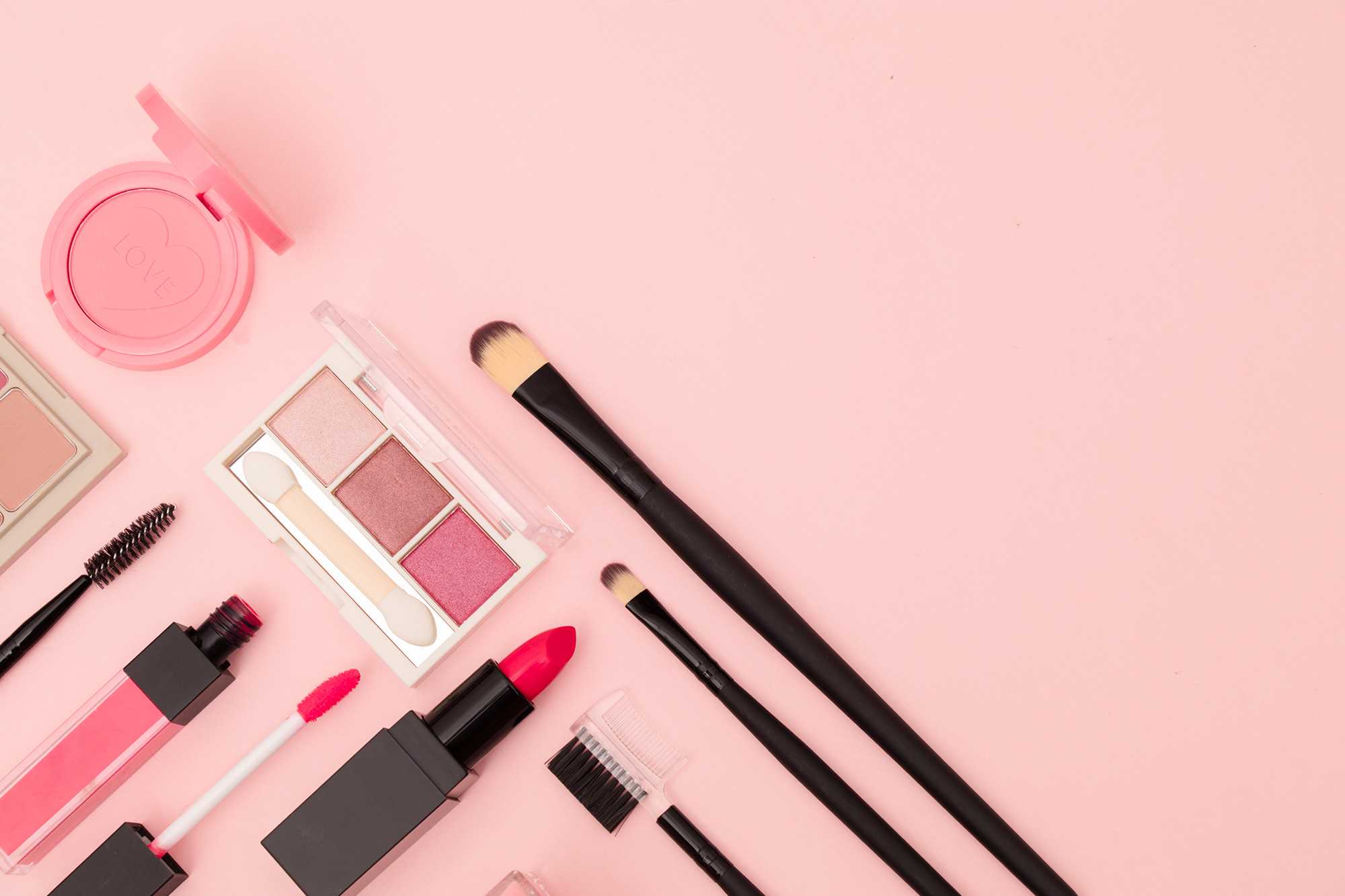 2025年美妆市场趋势：护肤品为核心品类，Z世代消费力提高