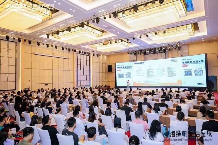 从代工厂到跨境大卖，它靠智能家具逆袭！