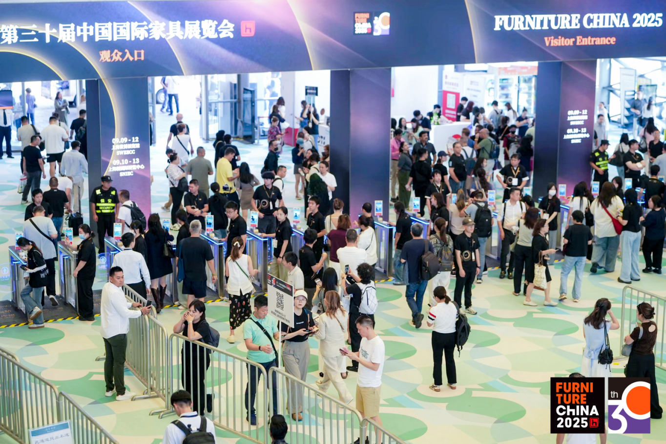 易达云&TikTok Shop UK携手亮相第三十届中国国际家具展览会