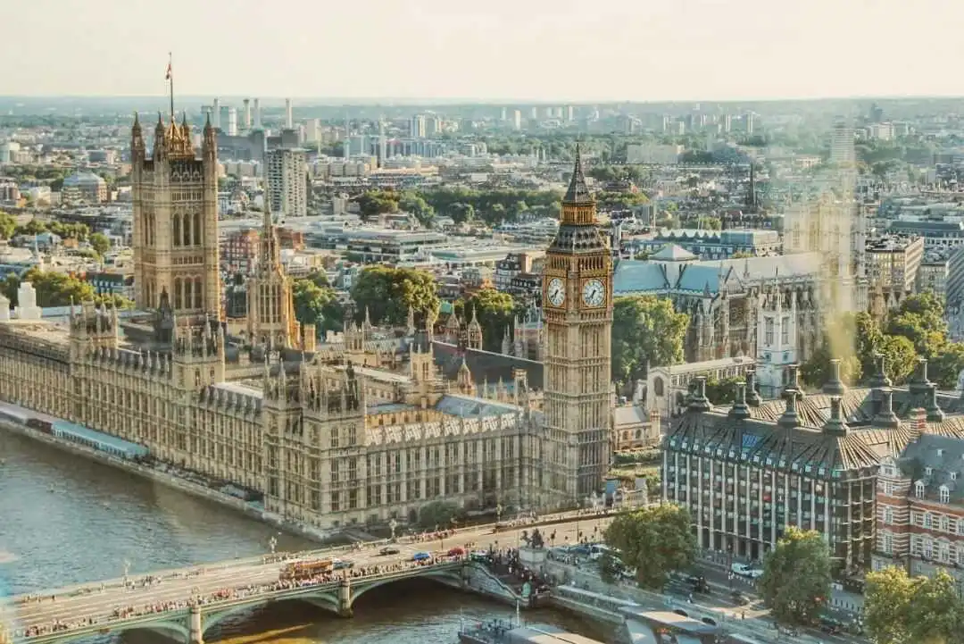 跨境万象| TikTok豪掷13亿英镑深耕英国,中国卖家抢占欧洲蓝海正当时