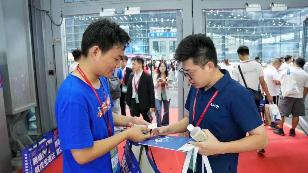 喜讯|宝通达精彩亮相第19届物博会，荣获“深圳跨境电商物流企业50强”