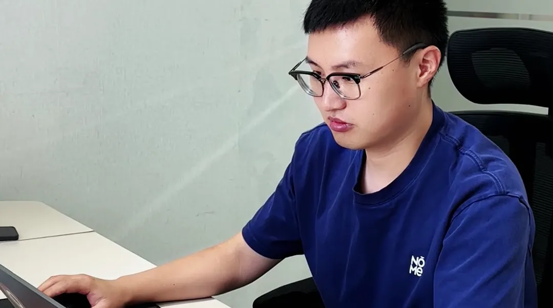 仅改变套组的商品数量就做出爆款，4人团队靠数码小配件年销2000万美元！