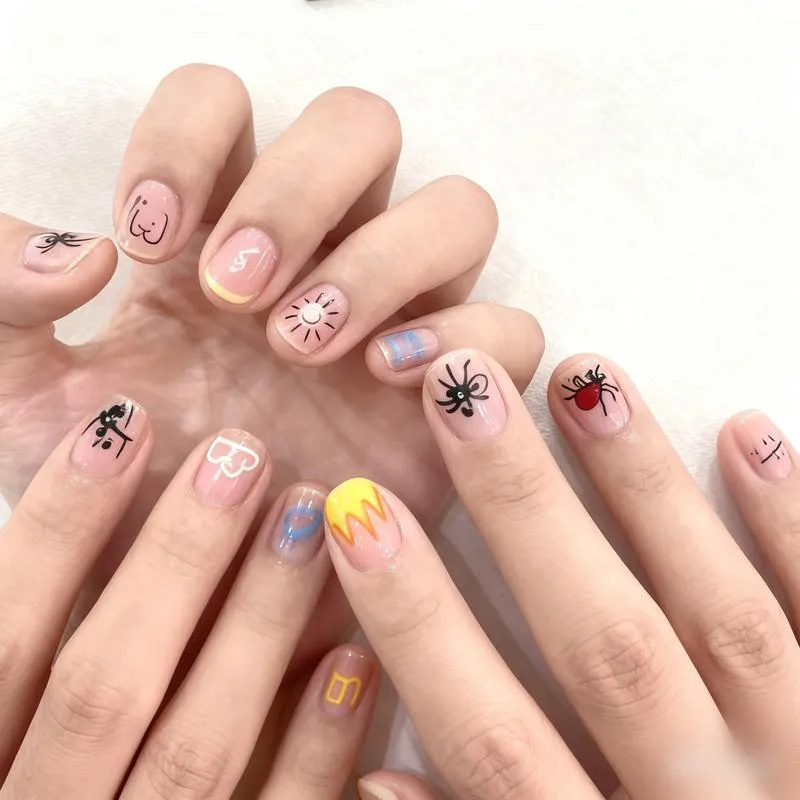 15天收入140万，TikTok卖家靠一支美甲笔发家！