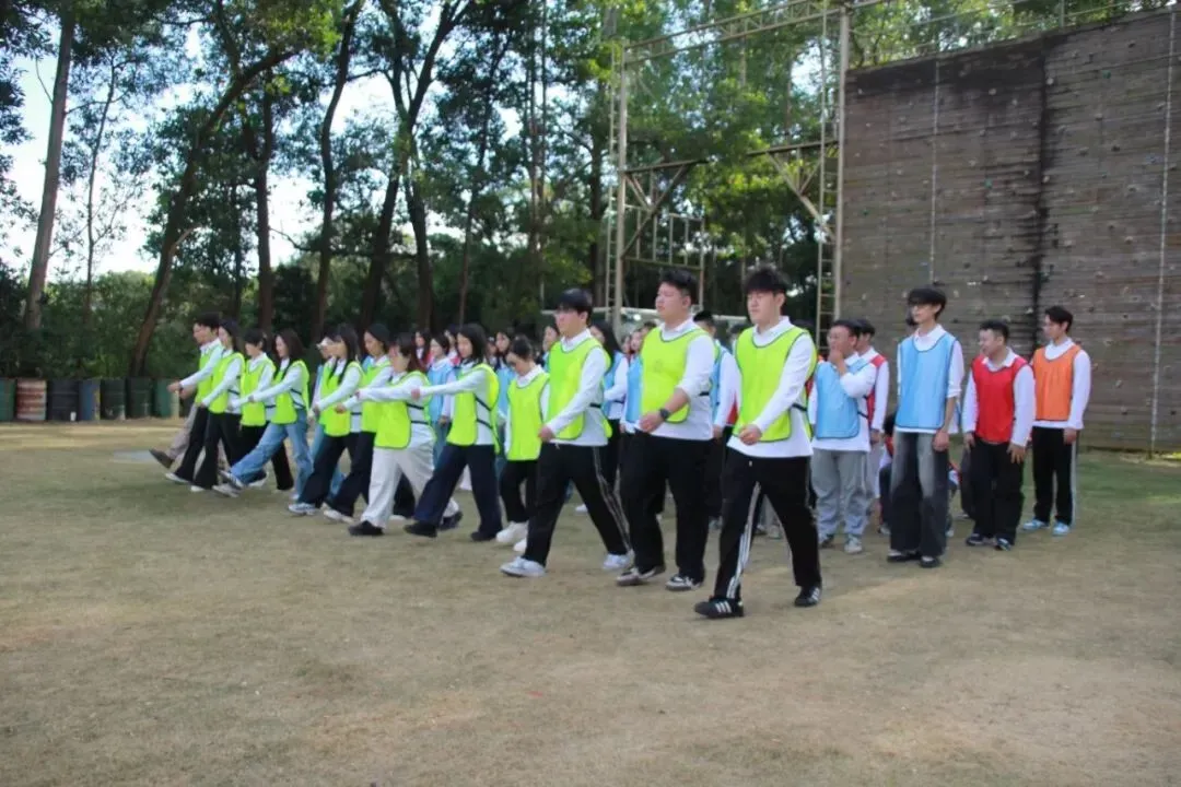 将心比心,众志成城—记邑通达海外仓2025年度冬季团建