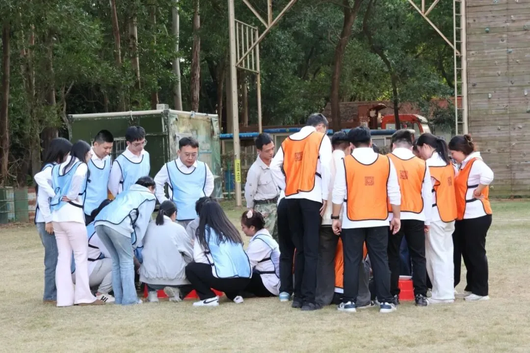 将心比心,众志成城—记邑通达海外仓2025年度冬季团建