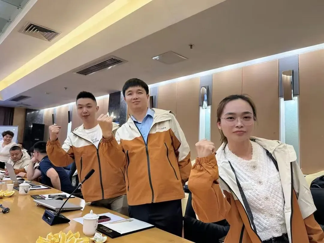 d3bd3dca2f6b6ce404457d1286c58181.jpg 豪速通2026年"智慧增长"战略共创会!