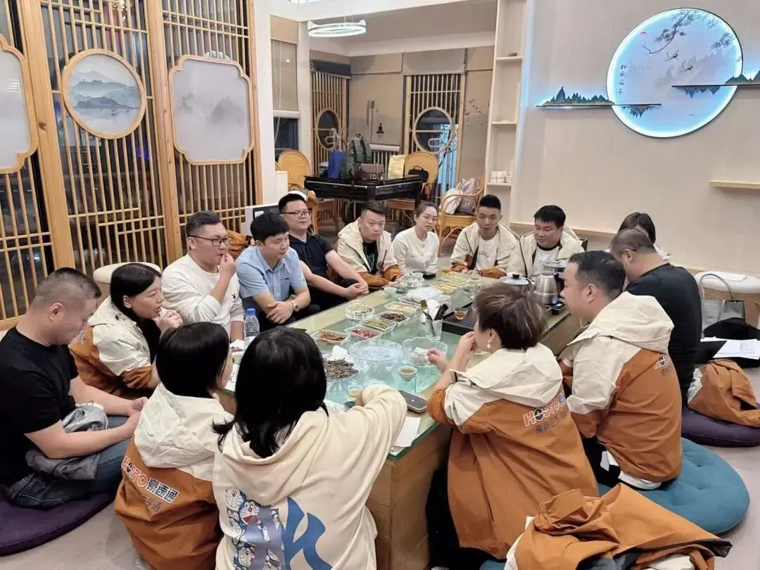 8510354af53d1a3f58082aaff91ee778.jpg 豪速通2026年"智慧增长"战略共创会!