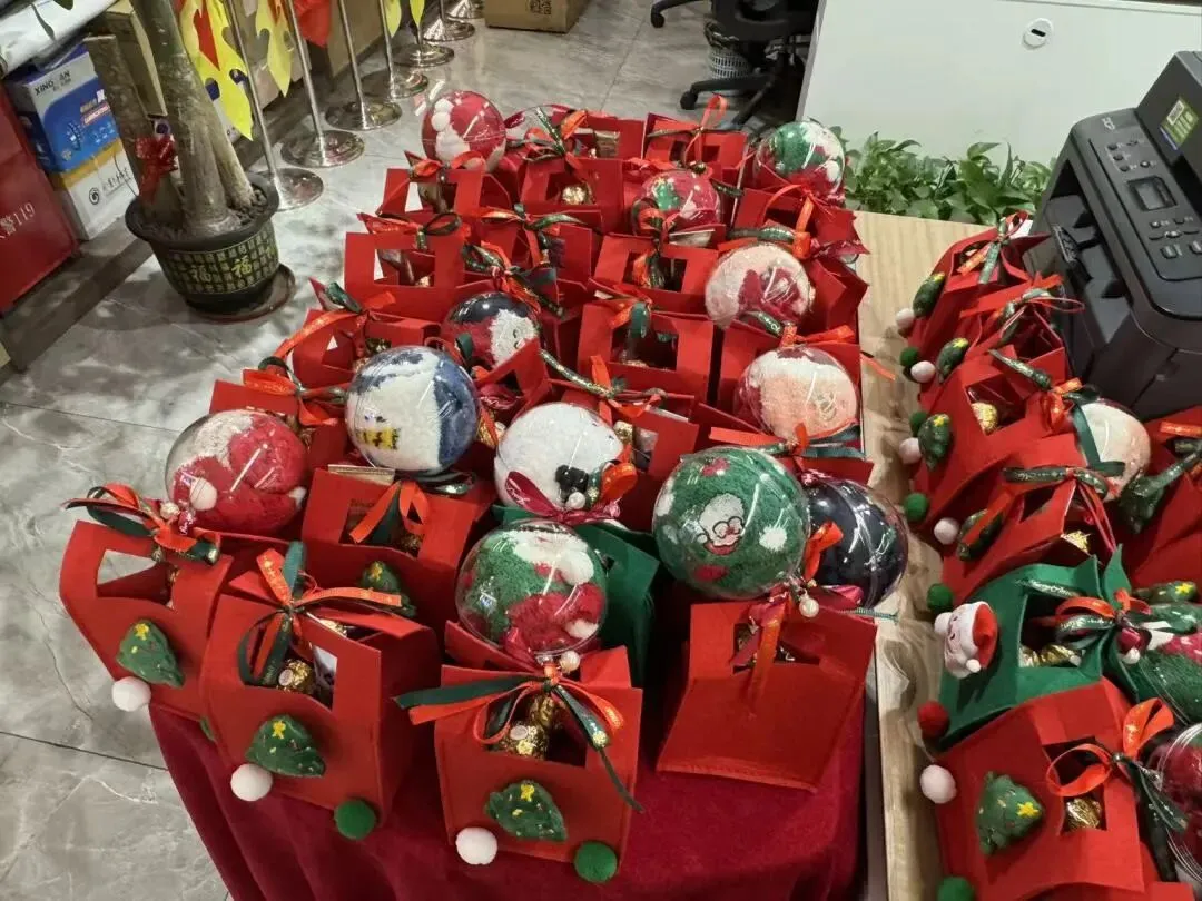 豪速通第四季度生日会遇上了圣诞节！