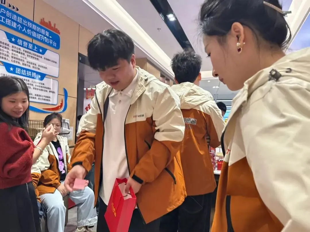 正月初九，万象更新【豪速通物流科技】开工大吉！