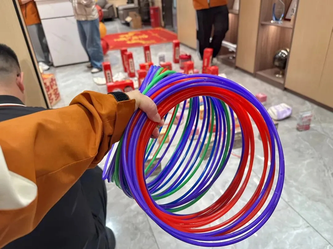 1e0f2d6cebf7da29a420643cb5b15d93.jpg 正月十五,豪速通陪你过团圆元宵!