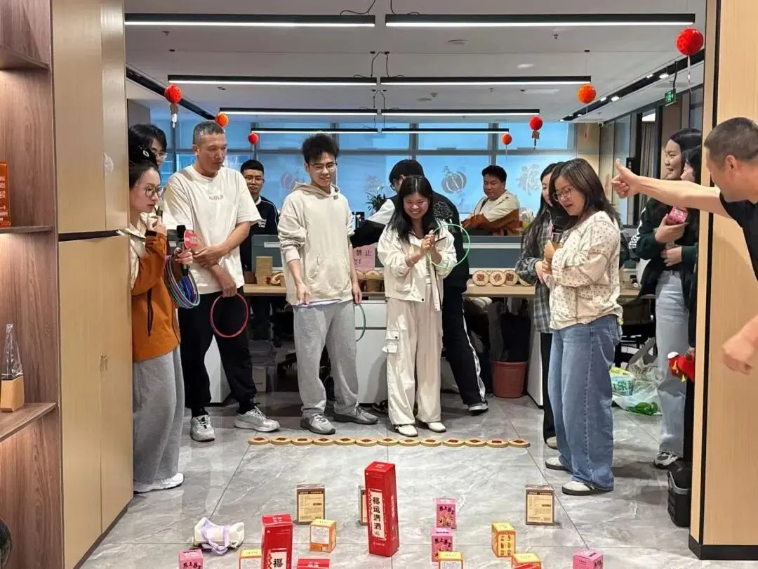 efa1ab515b2d362968be30332683a85d.jpg 正月十五,豪速通陪你过团圆元宵!