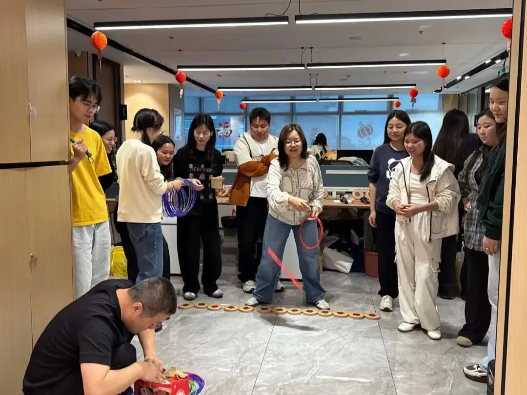 ae17ea6967145ee1b6cc158d8baf7b25.jpg 正月十五,豪速通陪你过团圆元宵!