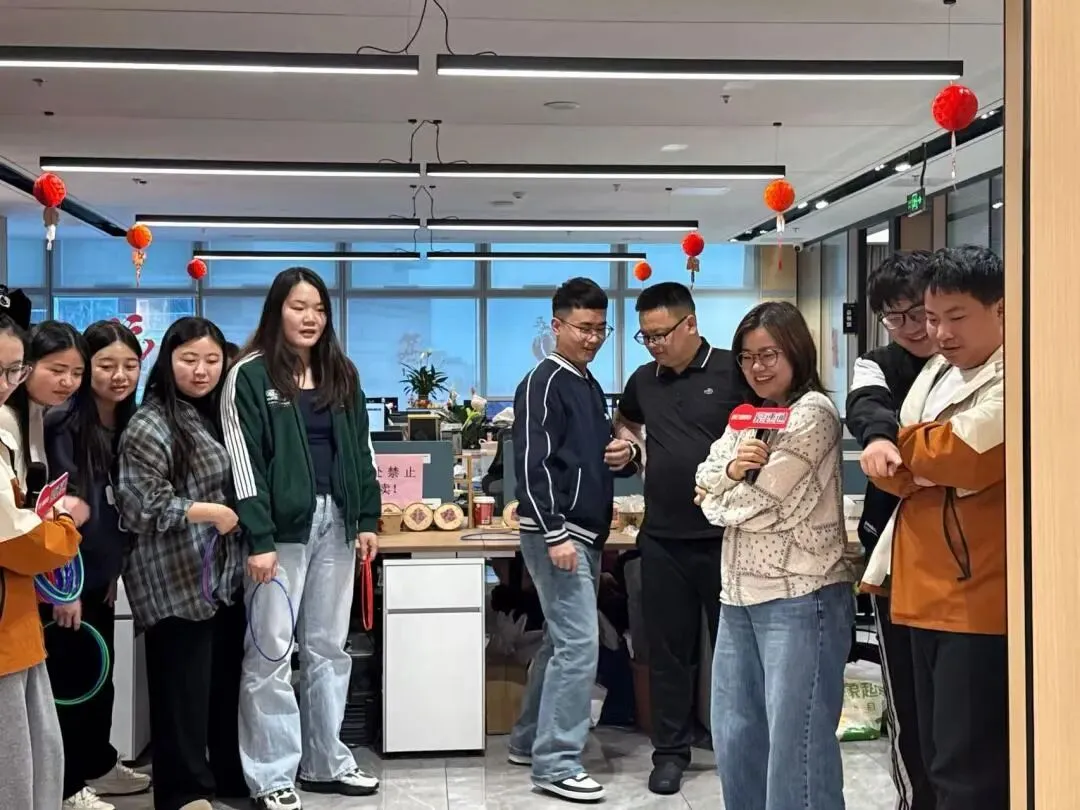 e0dbc546a9bbed052b7b89ca25b819f7.jpg 正月十五,豪速通陪你过团圆元宵!