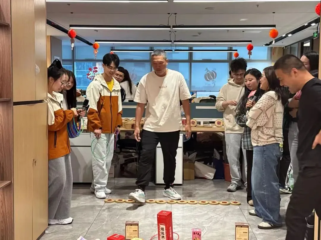 17a840e7021e9317c16effd1d5889ab5.jpg 正月十五,豪速通陪你过团圆元宵!