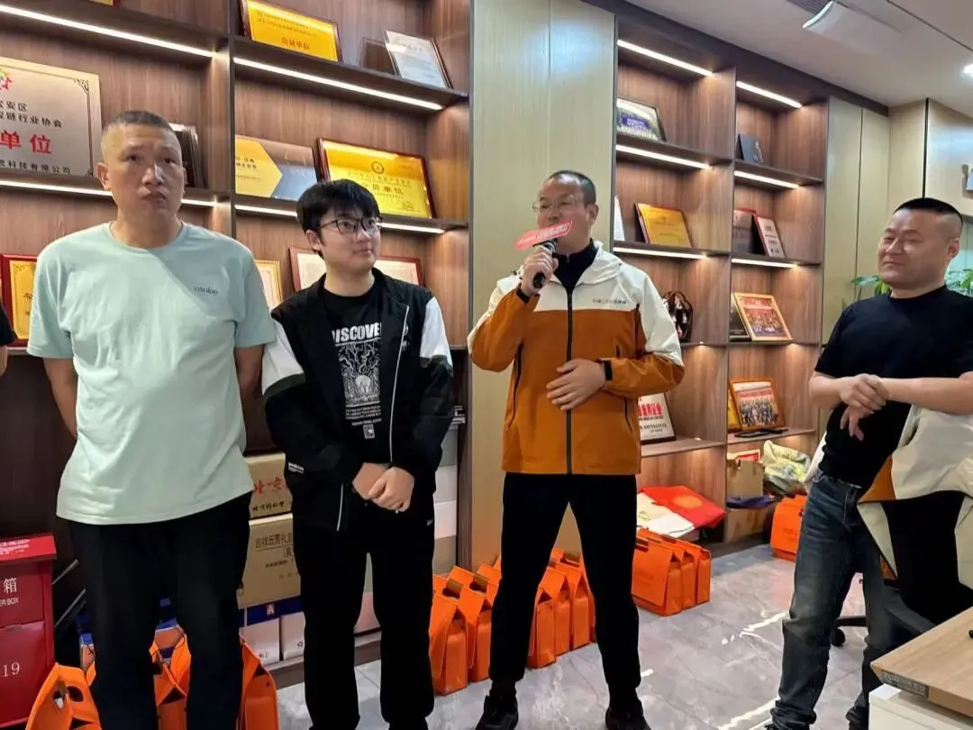 花开三月，豪速通祝全天下女神节日快乐！