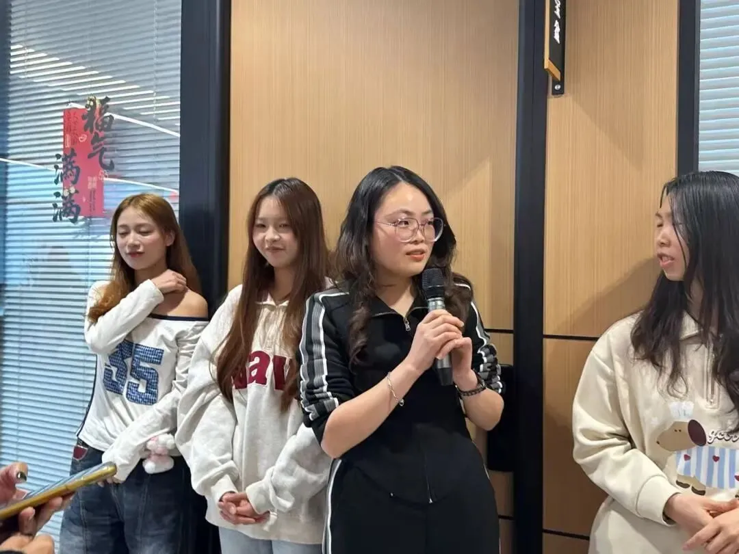 花开三月，豪速通祝全天下女神节日快乐！