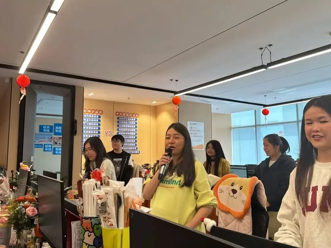 花开三月，豪速通祝全天下女神节日快乐！