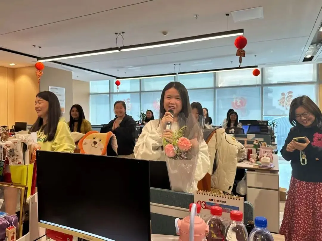 花开三月，豪速通祝全天下女神节日快乐！