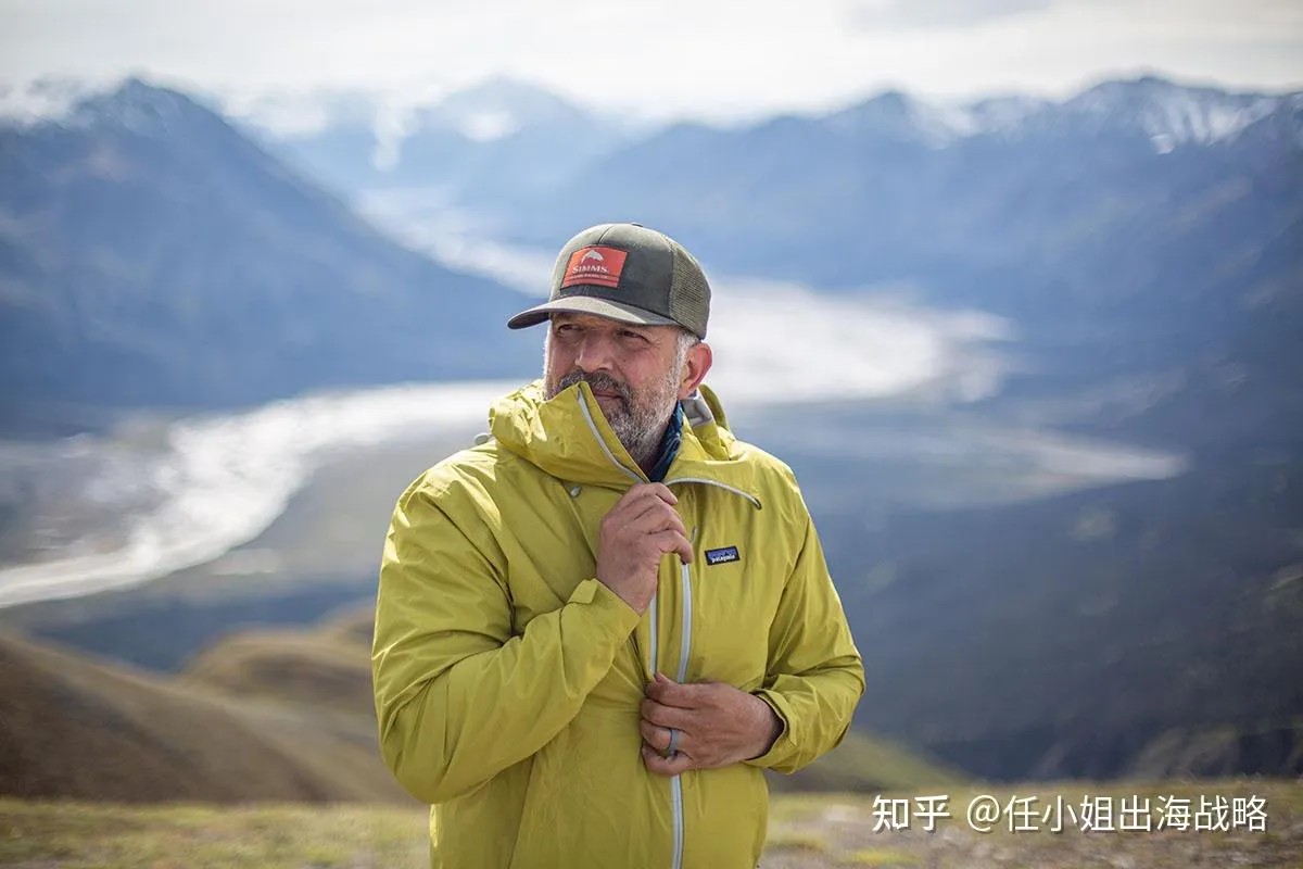 一件夹克卖500美金,年入十亿美元,品牌还劝你千万别买——Patagonia极度反常识的商业增长逻辑。