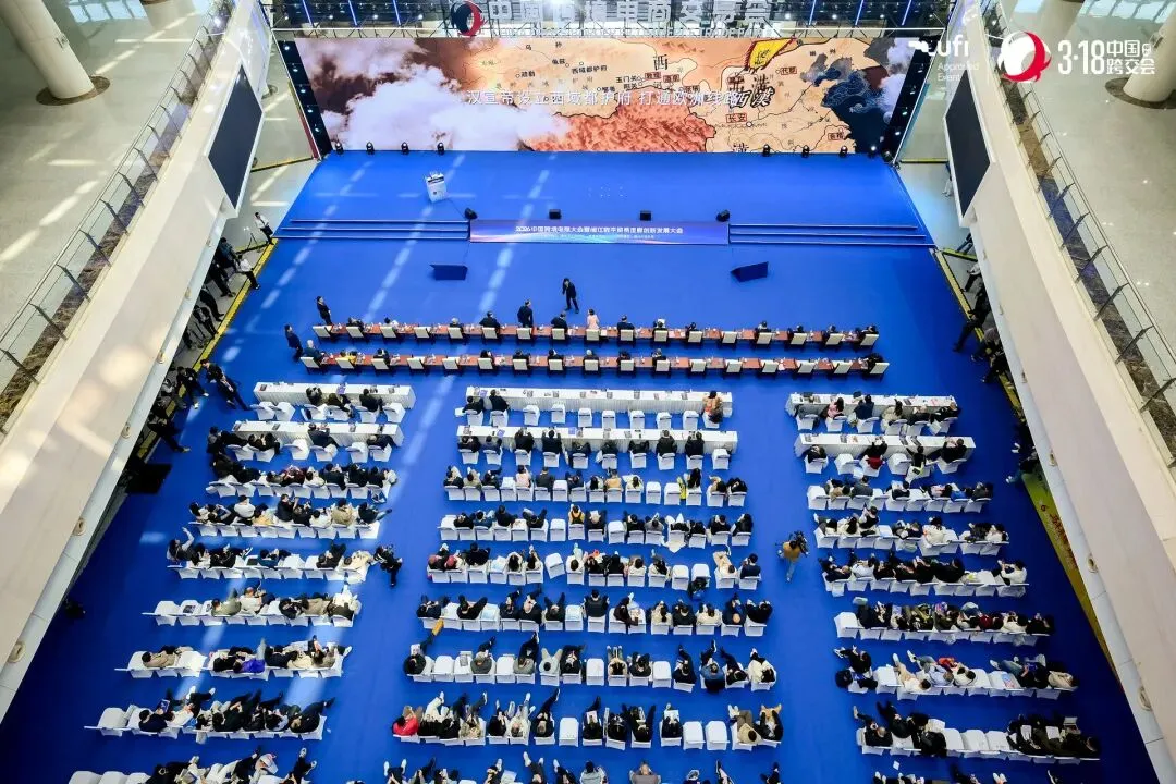 盛况直击｜安美燃动福州跨交会，T26展位精彩继续！